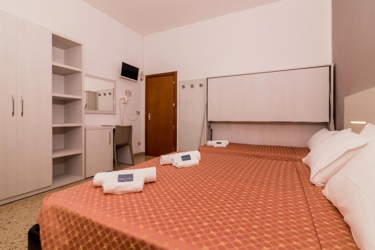 קרביה Hotel Lydia מראה חיצוני תמונה